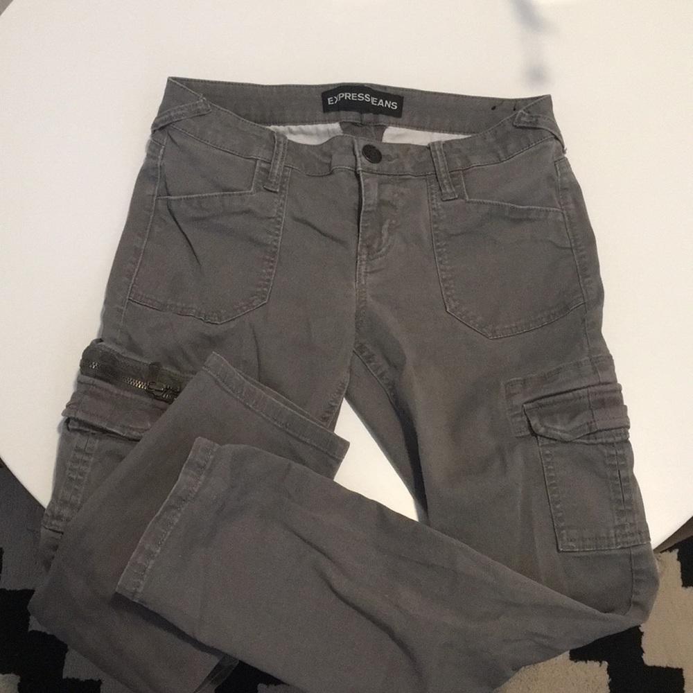 Express cargo pants!